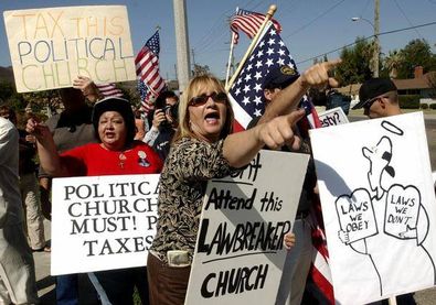 Protesters in Simi Valley